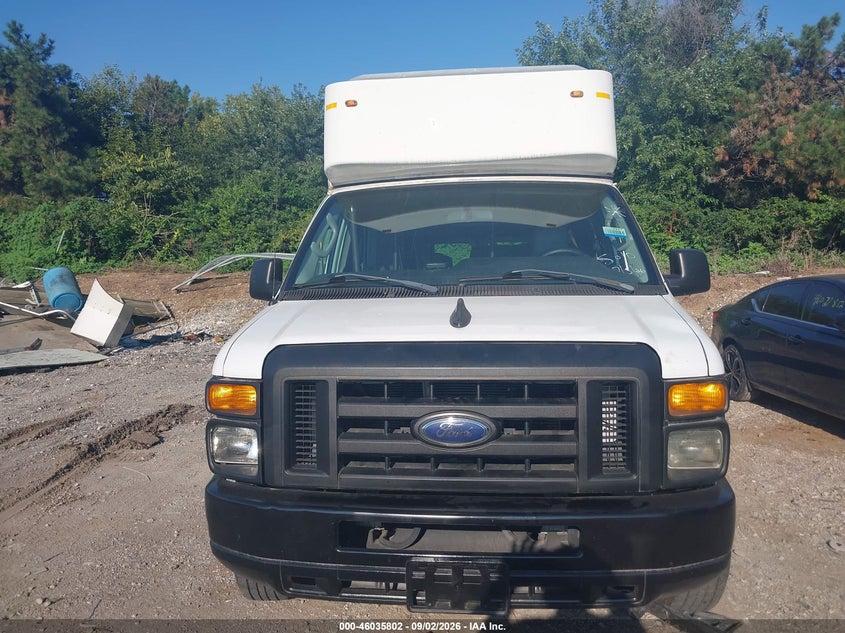 2011 FORD E-350 SUPER DUTY auction photo 6