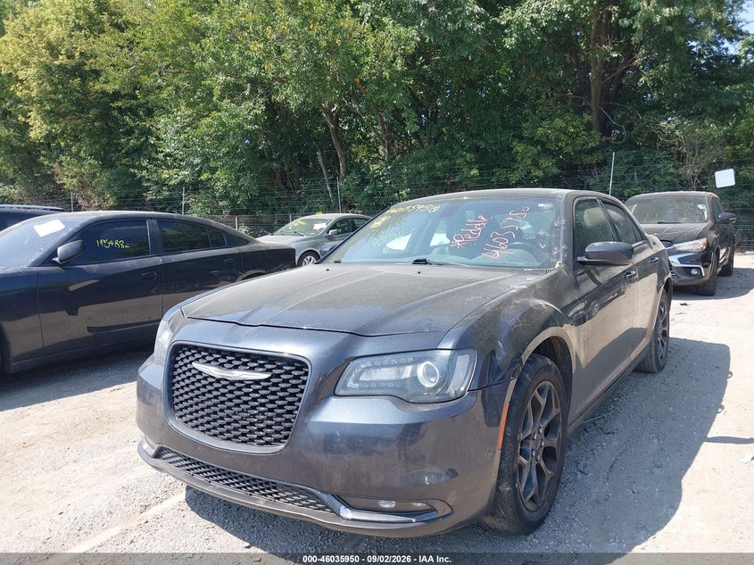 2018 CHRYSLER 300 auction photo 6