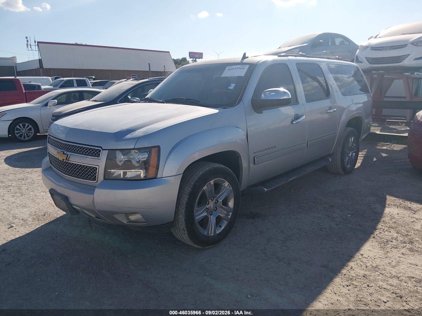 2013 CHEVROLET SUBURBAN 1500 auction photo 2