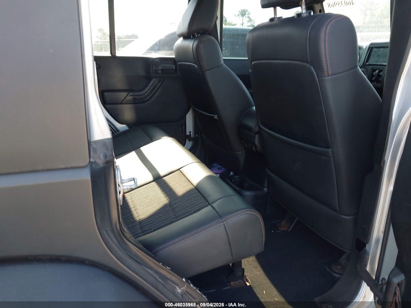 2012 JEEP WRANGLER UNLIMITED auction photo 8