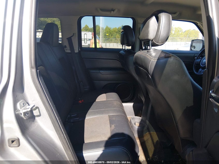 2016 JEEP PATRIOT auction photo 8