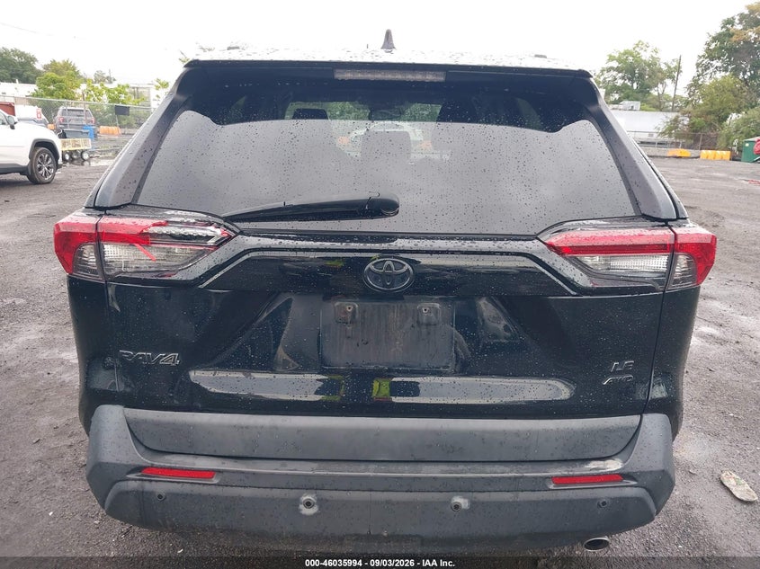 TOYOTA RAV4 - zdjęcie 16
