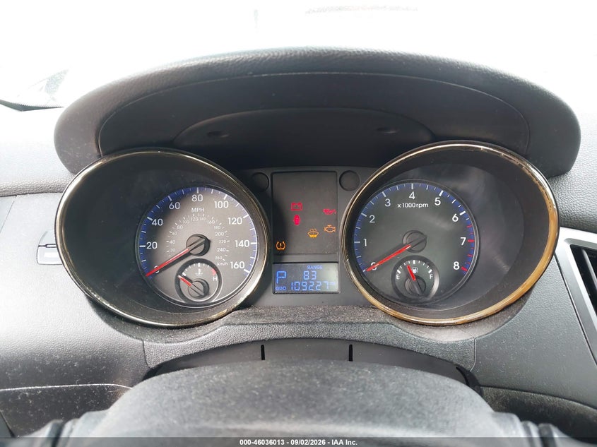 2011 HYUNDAI GENESIS auction photo 7