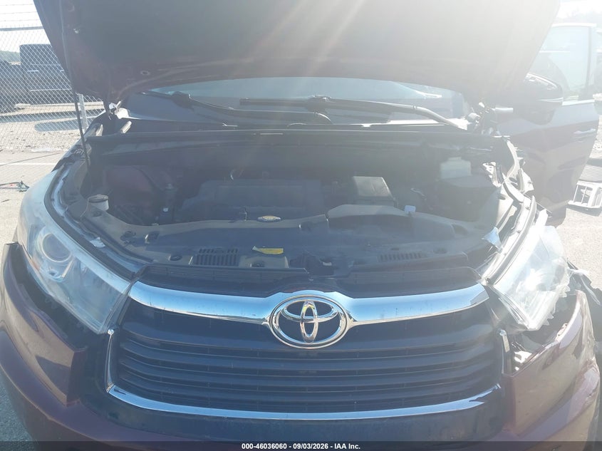 TOYOTA HIGHLANDER - zdjęcie 10
