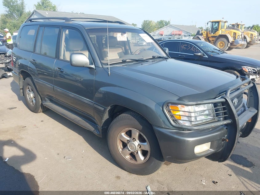 2002 TOYOTA LAND CRUISER auction photo 1