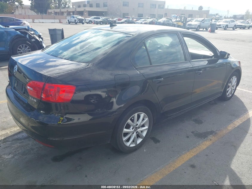 2012 VOLKSWAGEN JETTA auction photo 4