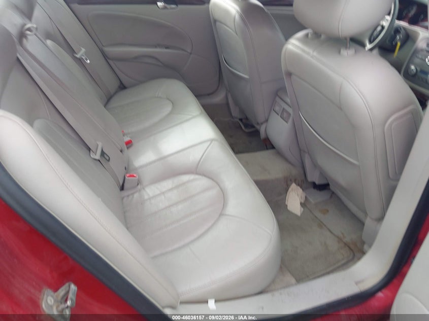 2010 BUICK LUCERNE auction photo 8
