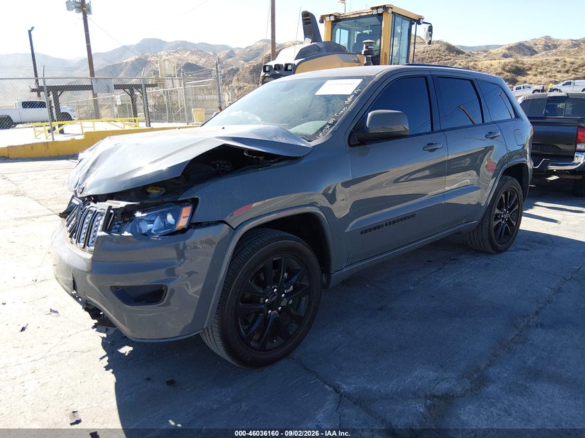 2020 Jeep Grand Cherokee Altitude 4X2, Right Front, IAAI, VIN 1C4RJEAG0LC329023 — photo 2