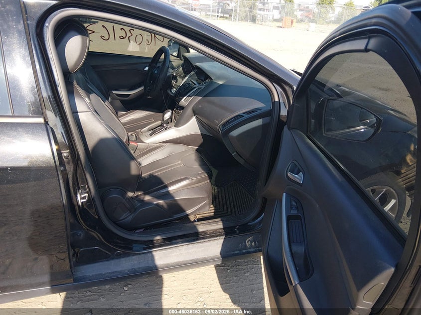 2014 FORD FOCUS auction photo 5