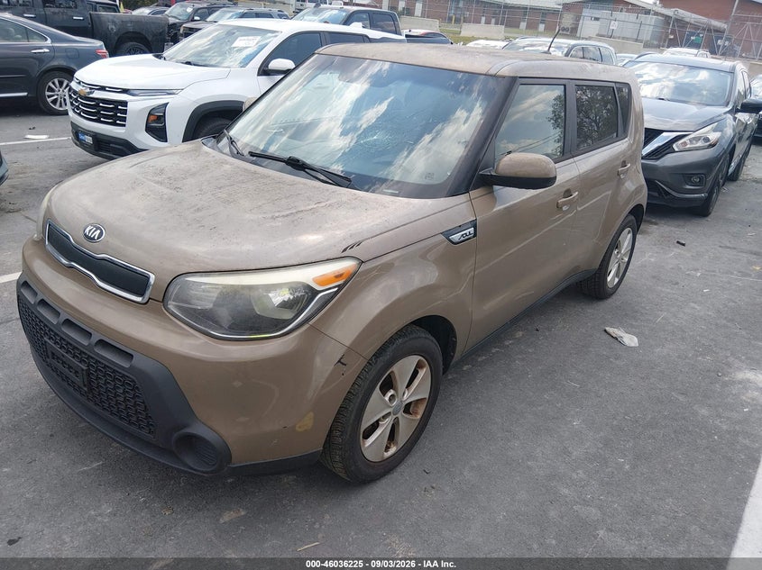 2016 KIA SOUL auction photo 2