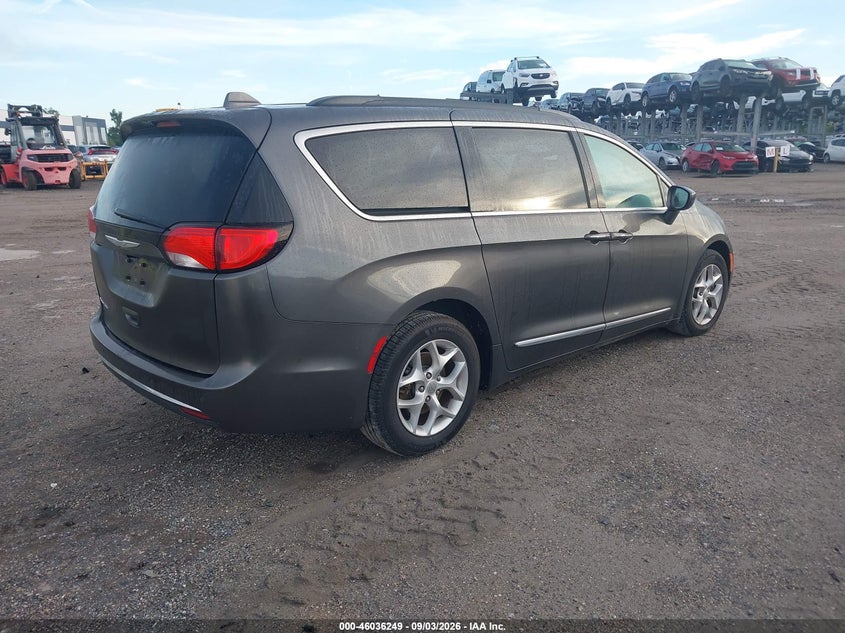 CHRYSLER PACIFICA - zdjęcie 4