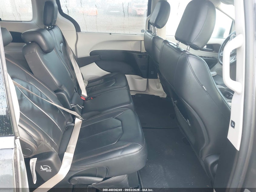 CHRYSLER PACIFICA - zdjęcie 8