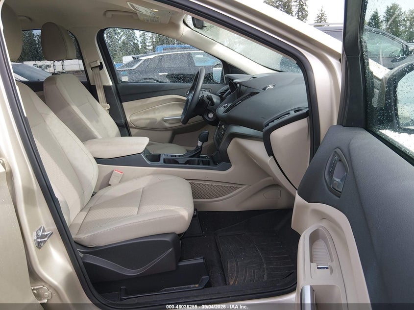 2017 FORD ESCAPE auction photo 5