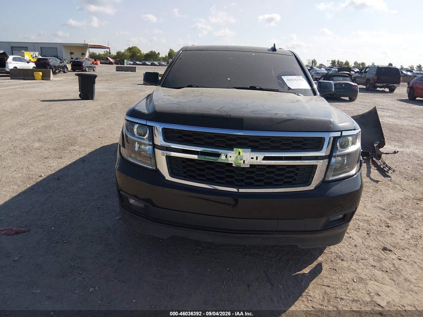 CHEVROLET SUBURBAN - zdjęcie 13