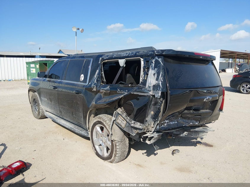 CHEVROLET SUBURBAN - zdjęcie 19