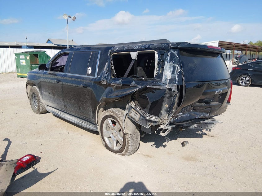 CHEVROLET SUBURBAN - zdjęcie 3