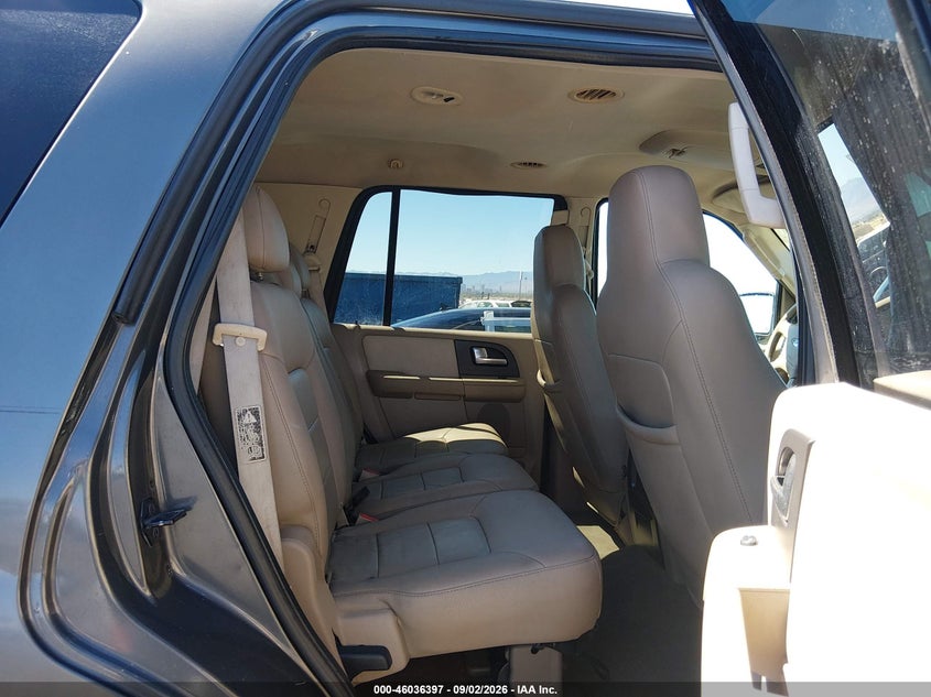 FORD EXPEDITION 2003 VIN 1FMPU16L03LC23390