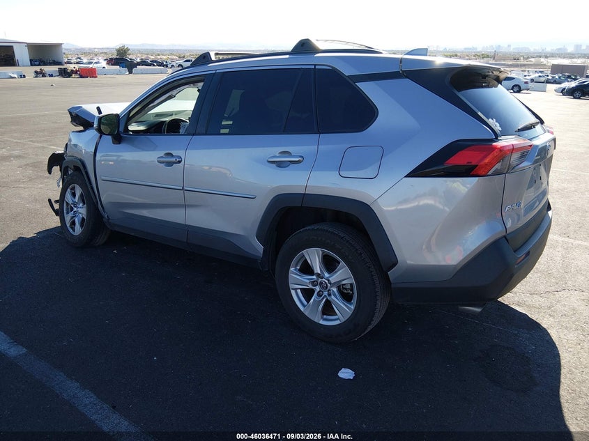 2020 TOYOTA RAV4 auction photo 3