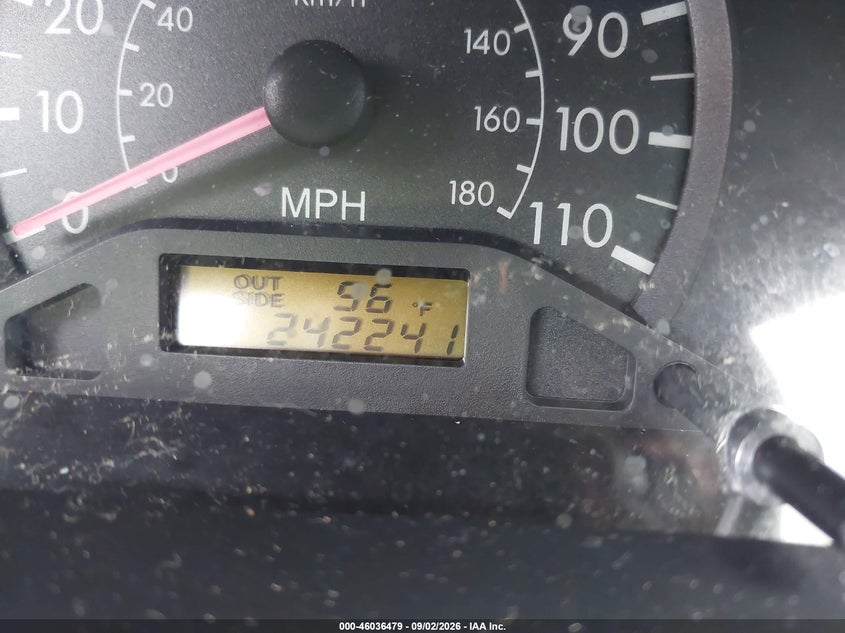 2005 TOYOTA COROLLA auction photo 7