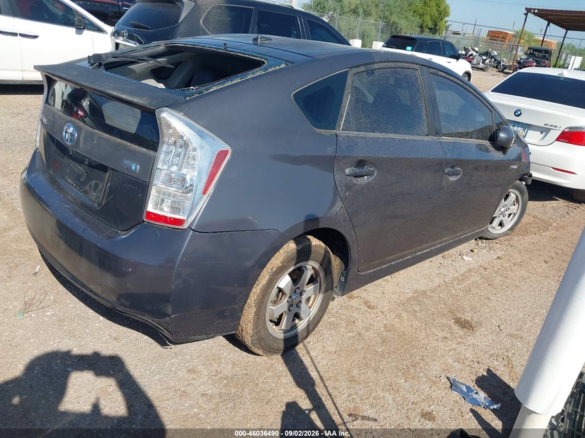 2010 TOYOTA PRIUS auction photo 4