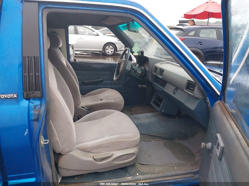 1987 TOYOTA PICKUP auction photo 5