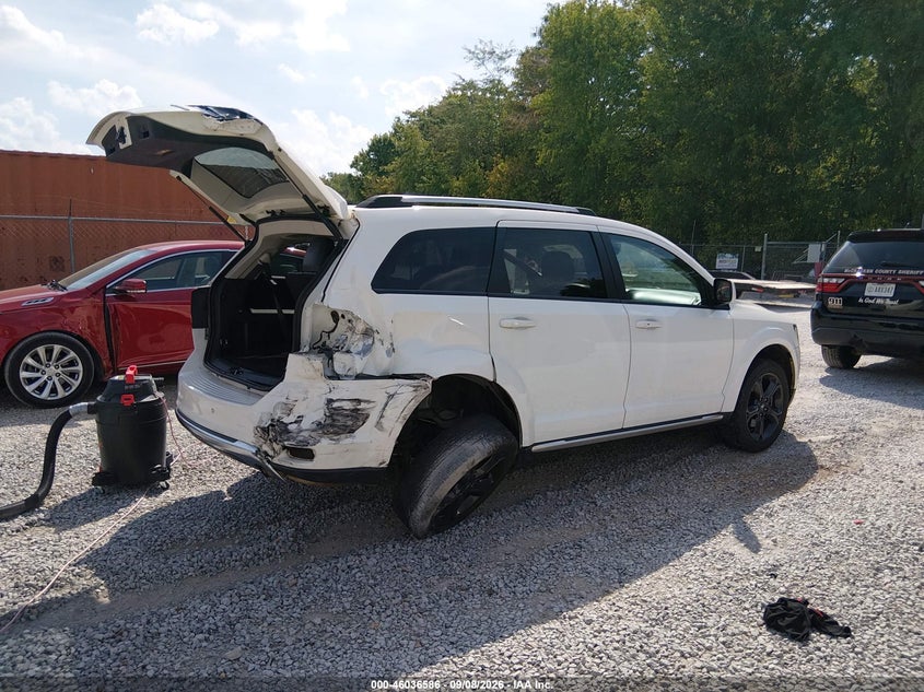 Vin: 3c4pdcgb4lt267158, lot: 46536005, dodge journey crossroad 20204