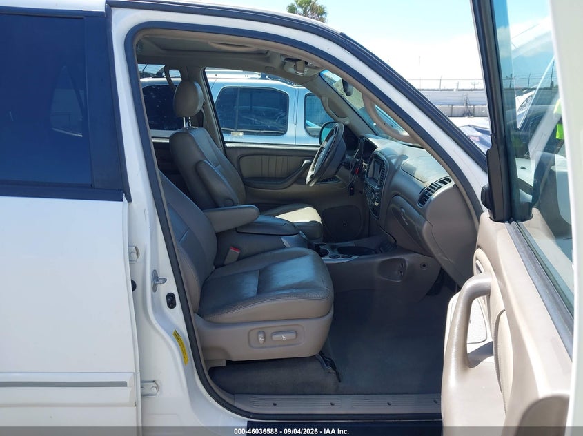 2006 TOYOTA SEQUOIA auction photo 5