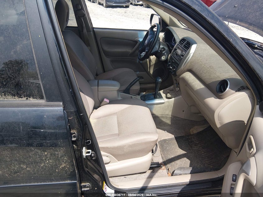 2004 TOYOTA RAV4 auction photo 5