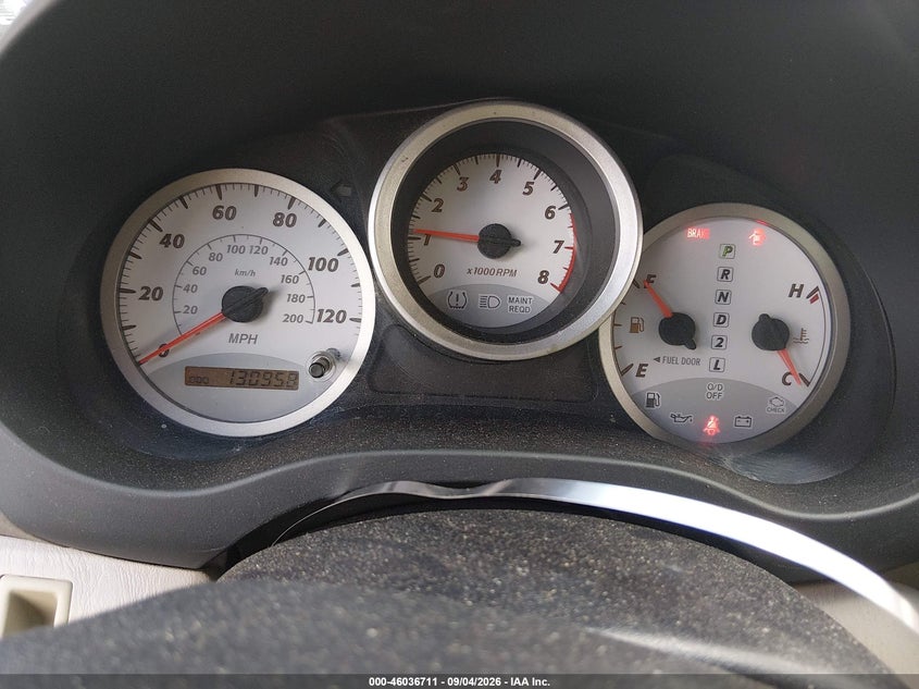 2004 TOYOTA RAV4 auction photo 7