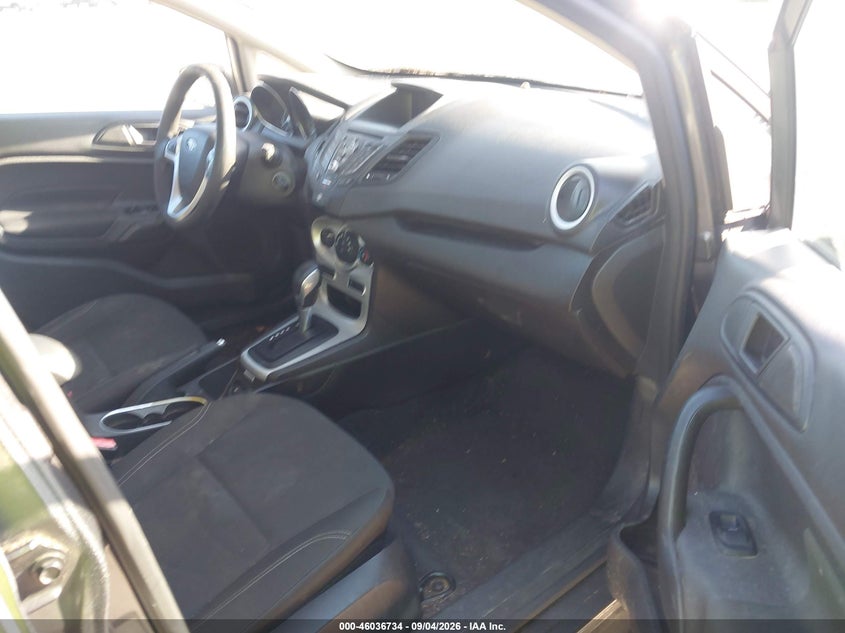 2017 FORD FIESTA auction photo 5