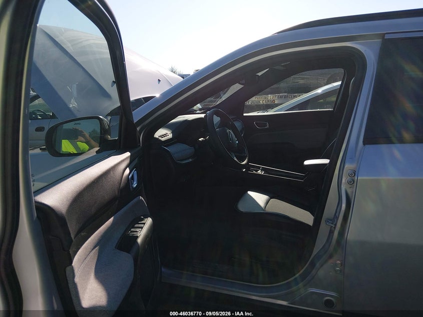 Фото 5 - JEEP COMPASS