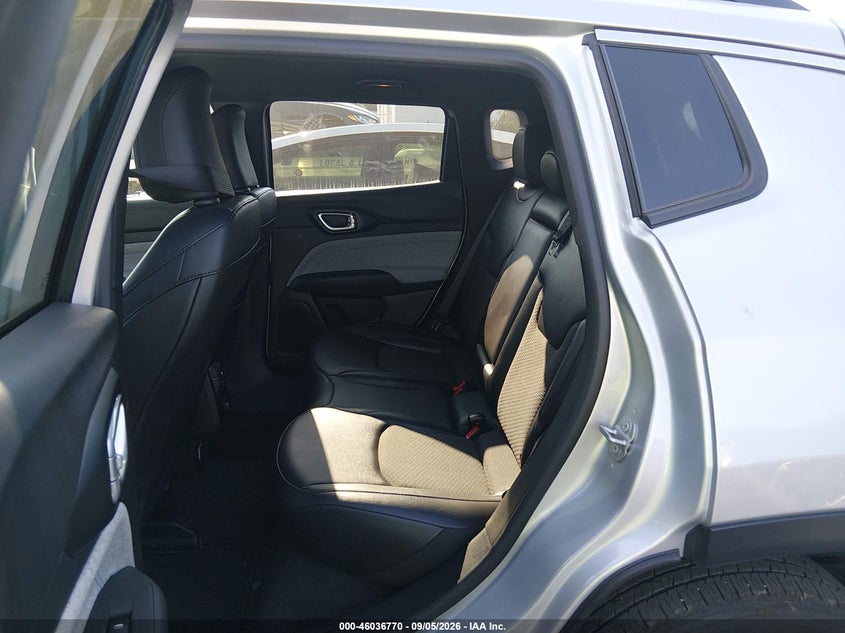 Фото 8 - JEEP COMPASS