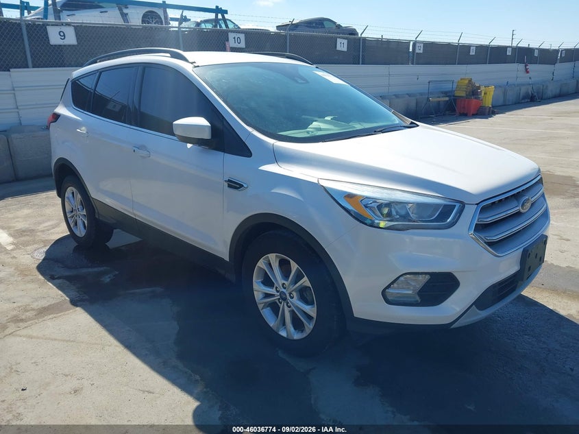 Vin: 1fmcu0hd0kuc06791, lot: 46536193, ford escape sel 2019 img_1