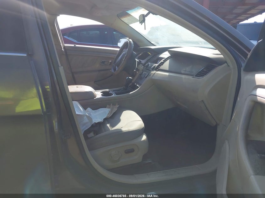 2015 FORD TAURUS auction photo 5