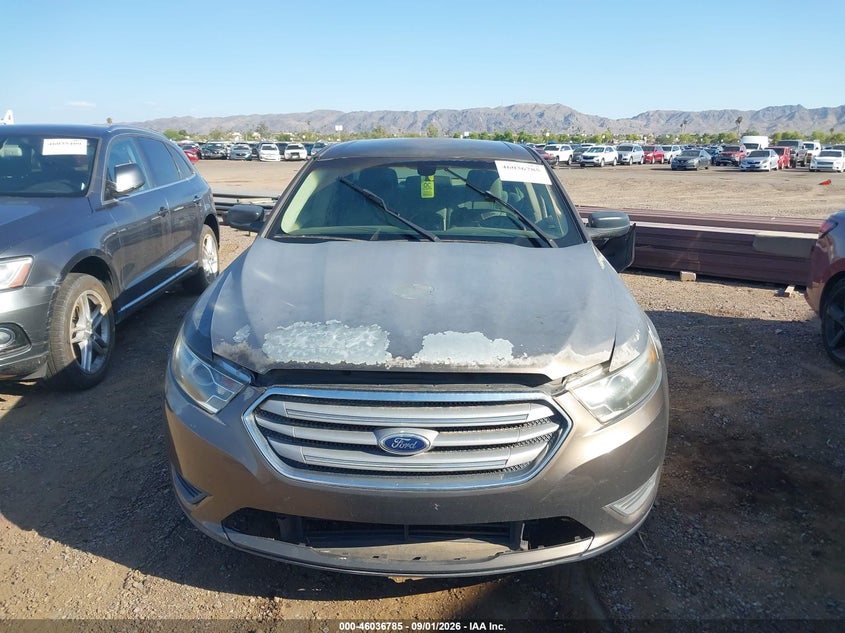 2015 FORD TAURUS auction photo 6
