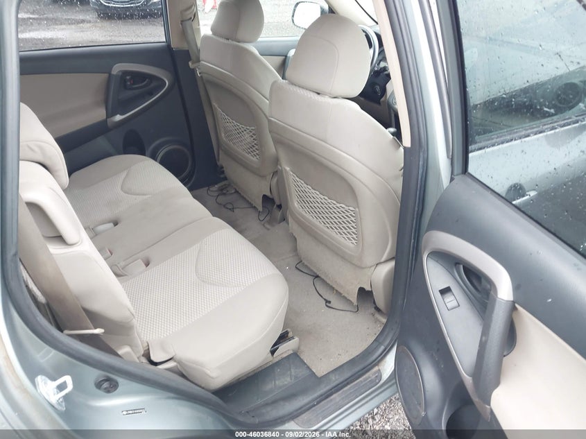 2006 TOYOTA RAV4 auction photo 8