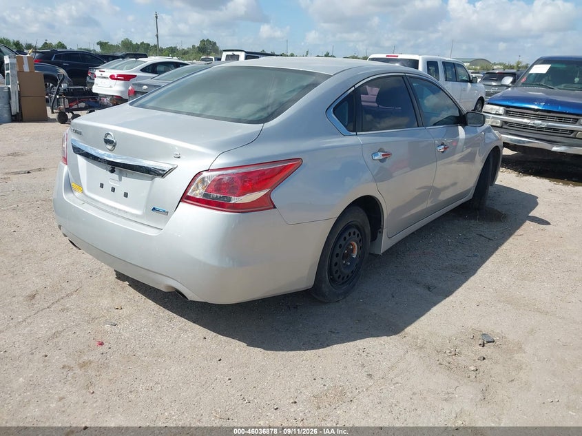 2013 NISSAN ALTIMA auction photo 4