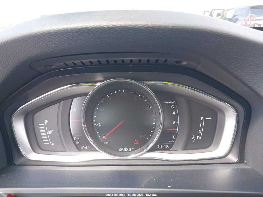 2015 VOLVO S60 auction photo 7