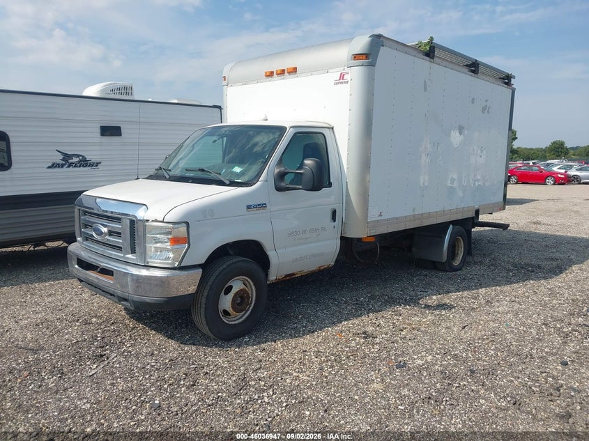 2012 FORD E-450 CUTAWAY auction photo 2