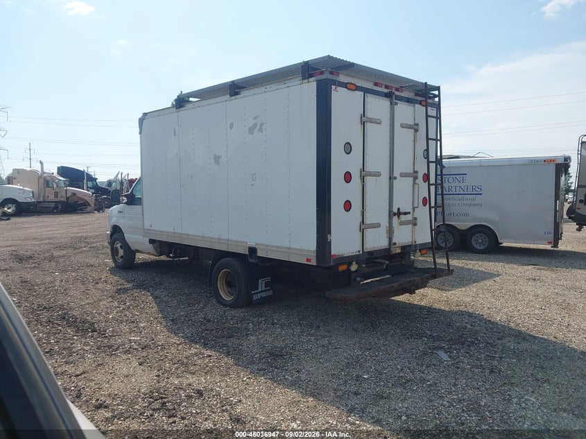 2012 FORD E-450 CUTAWAY auction photo 3