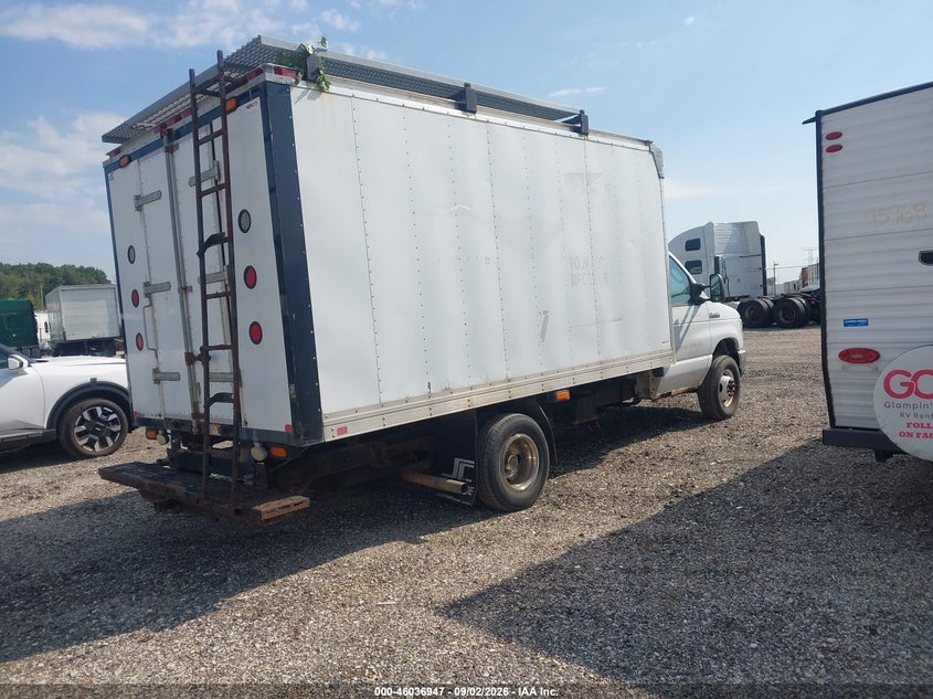 2012 FORD E-450 CUTAWAY auction photo 4