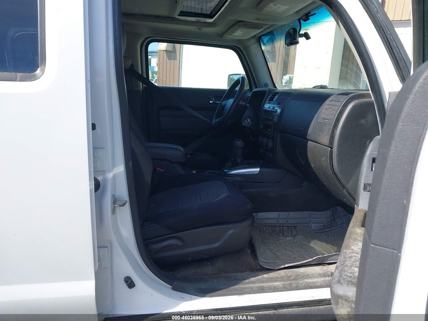HUMMER H3 SUV 2008 VIN 5GTEN33E288195136