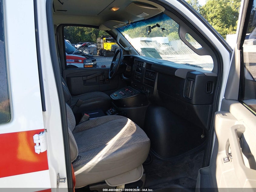 CHEVROLET EXPRESS 3500 2016 VIN 1GBZGHCL1G1332691