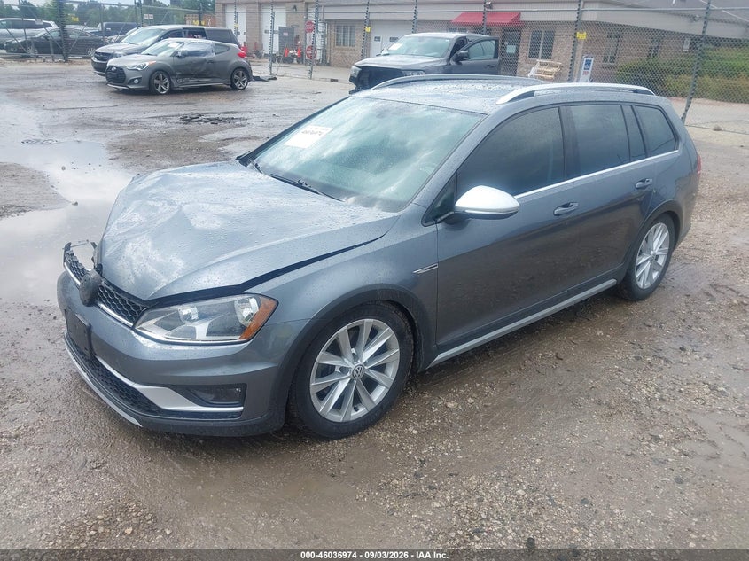 VOLKSWAGEN GOLF ALLTRACK 2017 VIN 3VWH17AU1HM518215