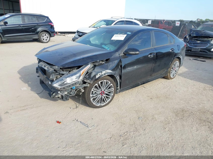 2021 Kia Forte Gt, Biohazard, IAAI, VIN 3KPF44AC9ME362212 — photo 2