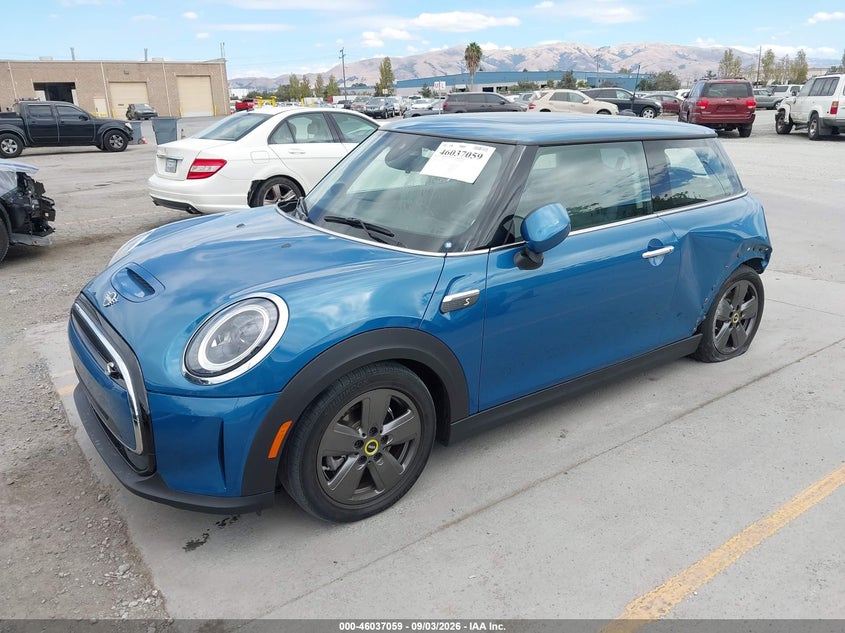 Vin: wmw13dj04p2t47134, lot: 46536478, mini se hardtop cooper 20232