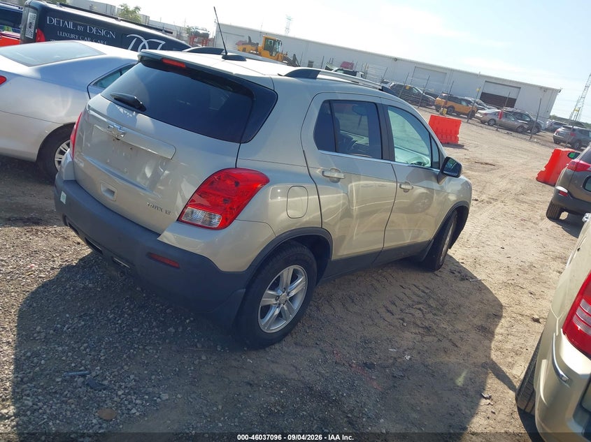 2016 CHEVROLET TRAX auction photo 4