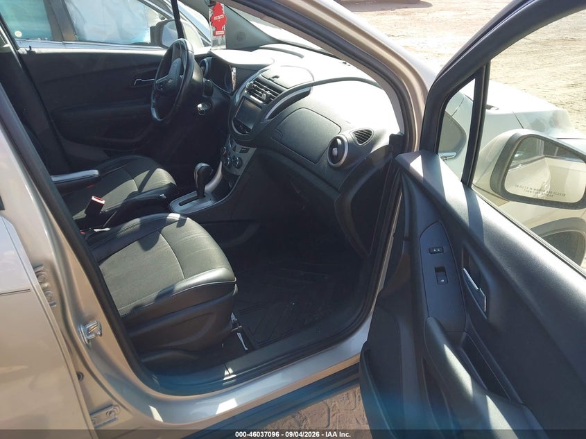 2016 CHEVROLET TRAX auction photo 5