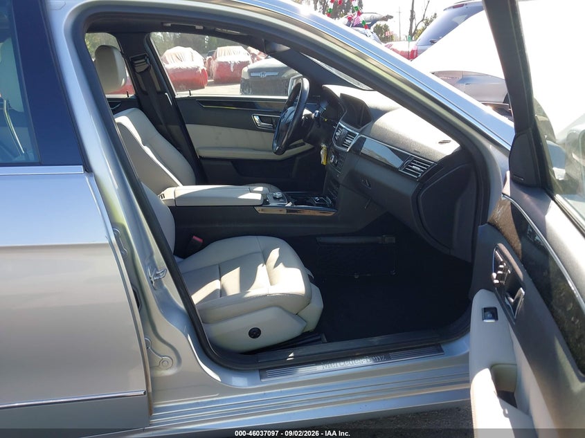2011 MERCEDES-BENZ E 350 auction photo 5