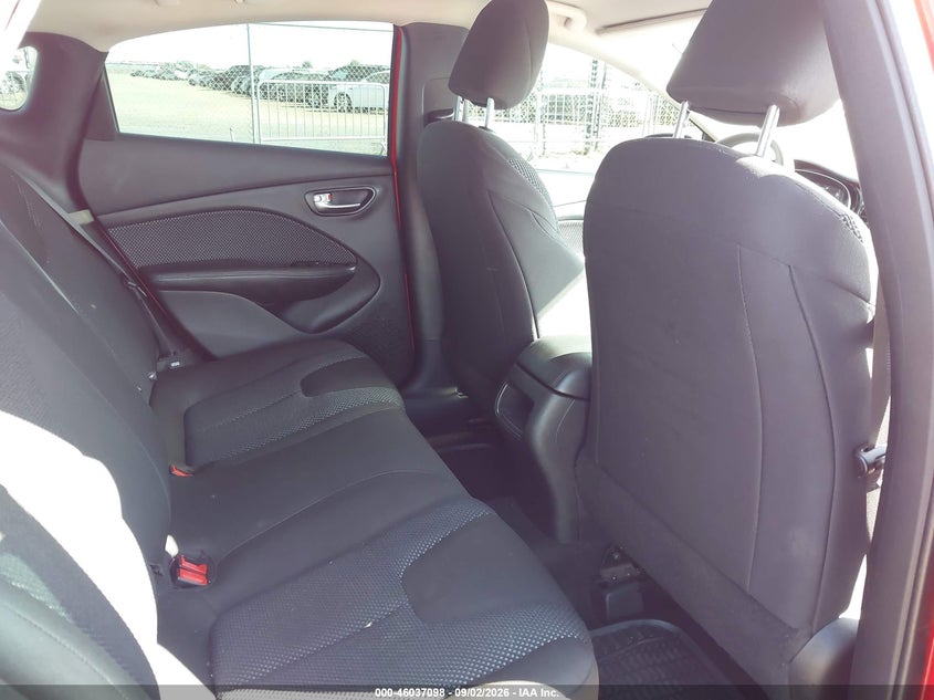2016 DODGE DART auction photo 8